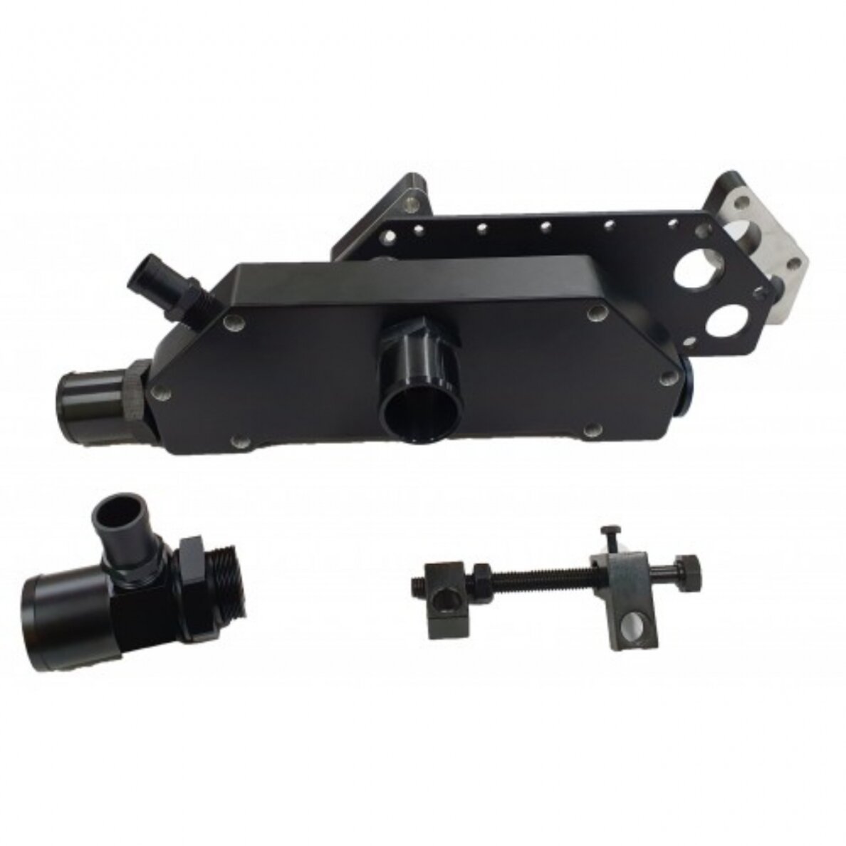 Adapterių rinkinys EWP DAVIES CRAIG elektrinei vandens pompai GM LS serijos varikliuose 1 Adapterių rinkinys EWP DAVIES CRAIG elektrinei vandens pompai GM LS serijos varikliuose 1